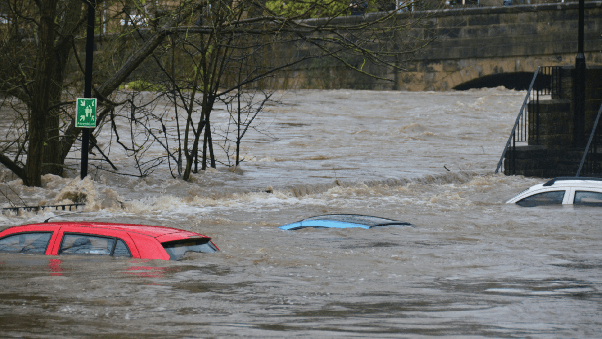 Dealing with emergencies - header Dealing with emergencies - header