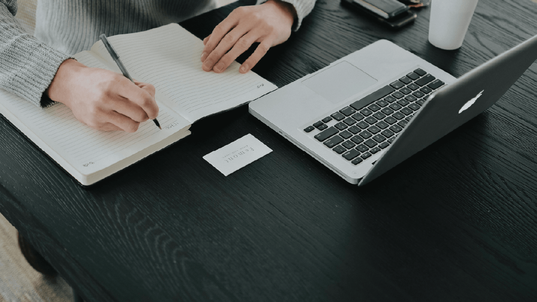 Retaining and transferring financial risk - header Retaining and transferring financial risk - header